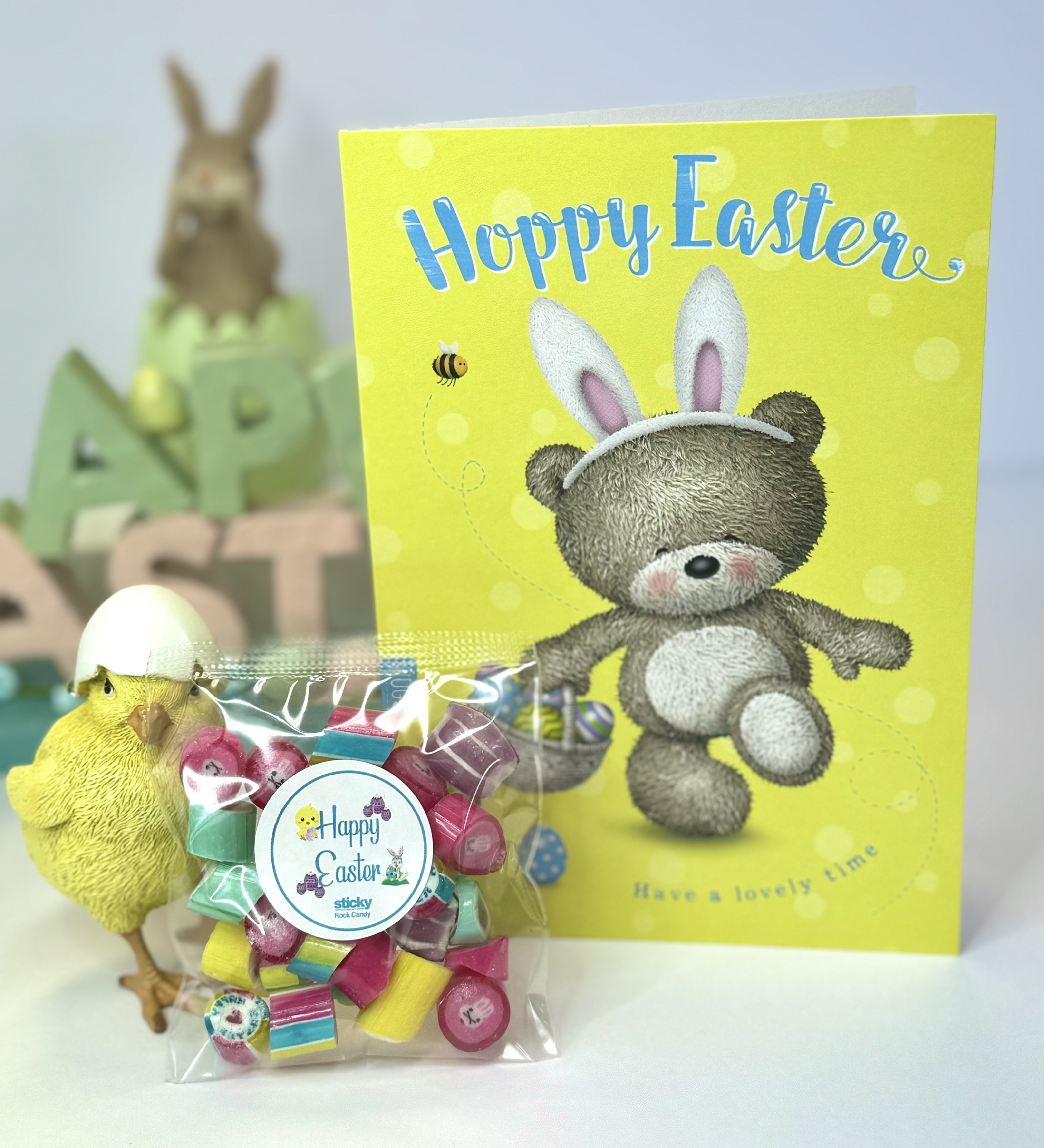 Happy Easter Treat Pack With Card (1)